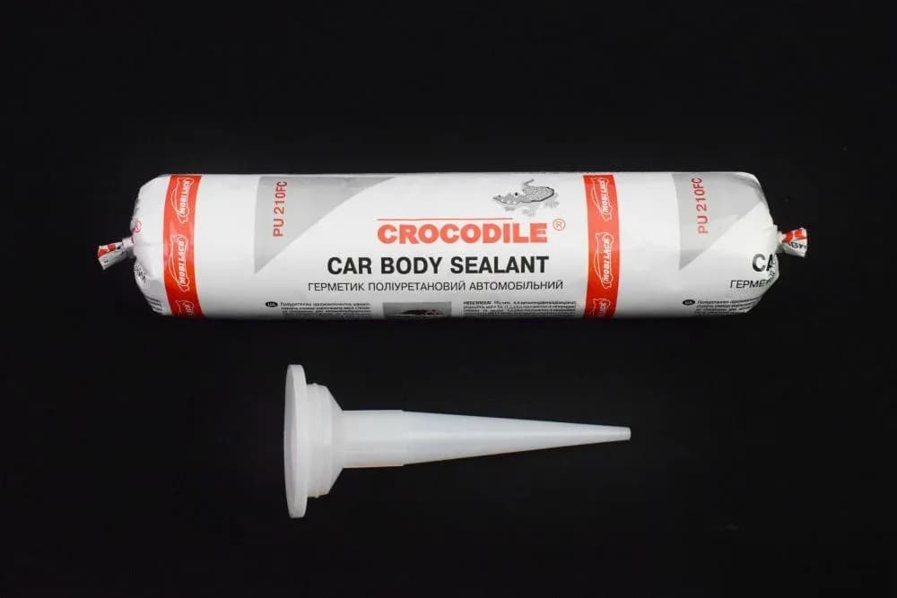 Герметик для швів (чорний) 400 мл "CROCODILE"