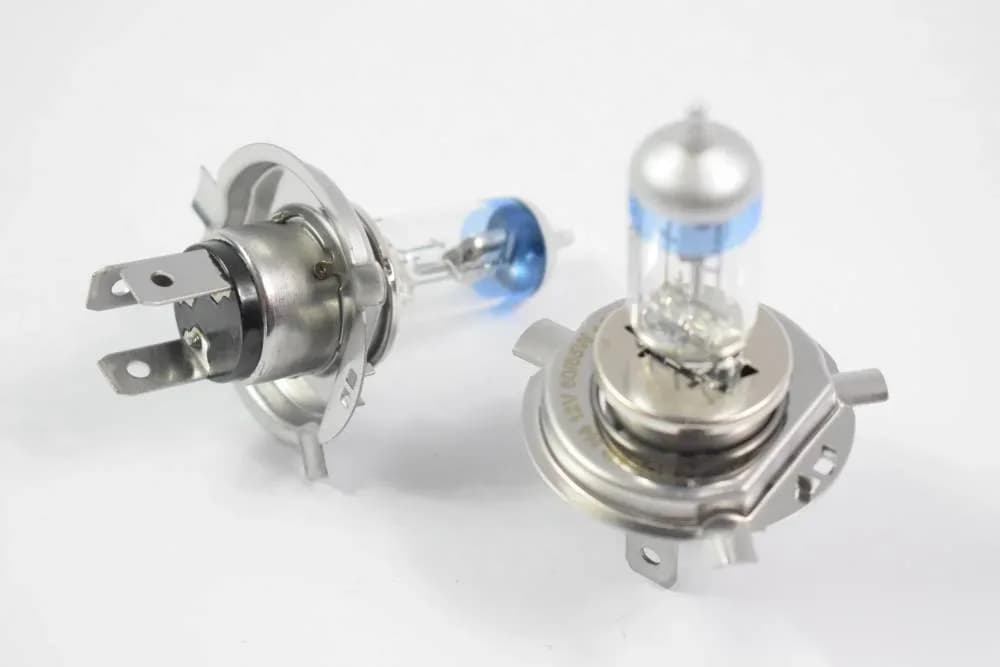 Лампа Н4 12v  60/55wt  Р43 "SOLAR" Starlight + 60% (2 шт.)