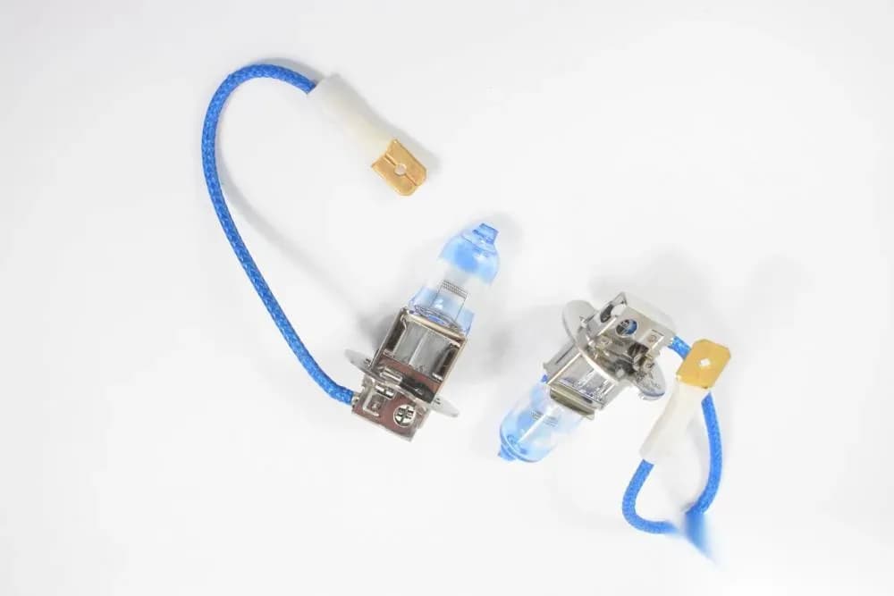 Лампа Н3 12v 55wt з проводом "BREVIA" Max Power + 100% (2 шт.)